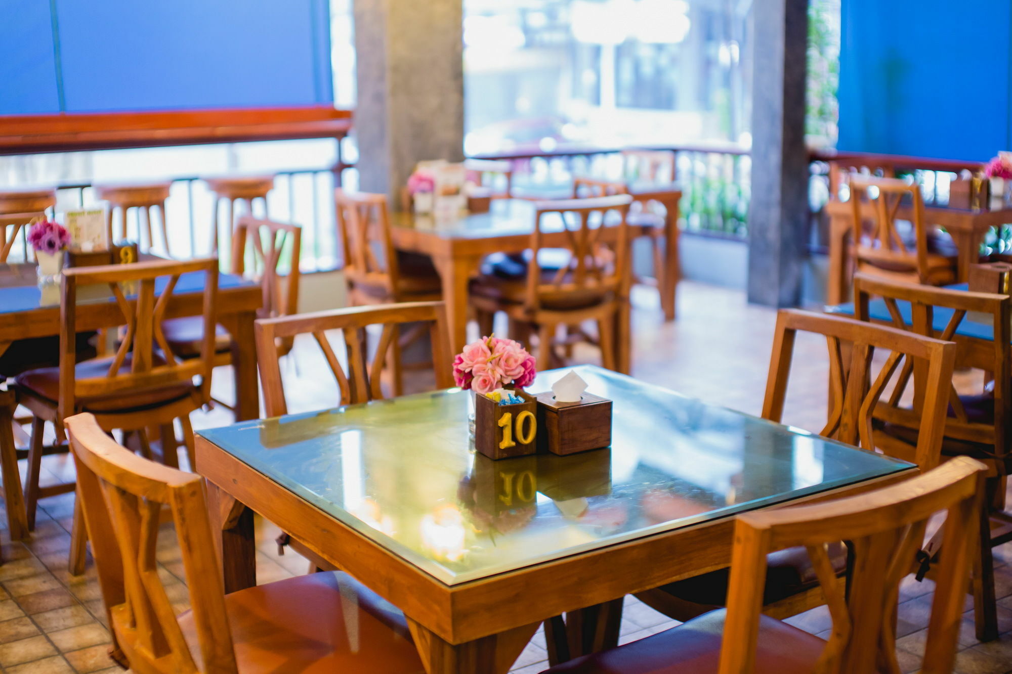 Chusri Hotel Patong Buitenkant foto